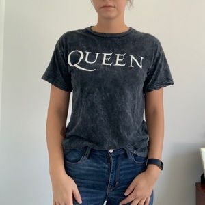Queen band tee